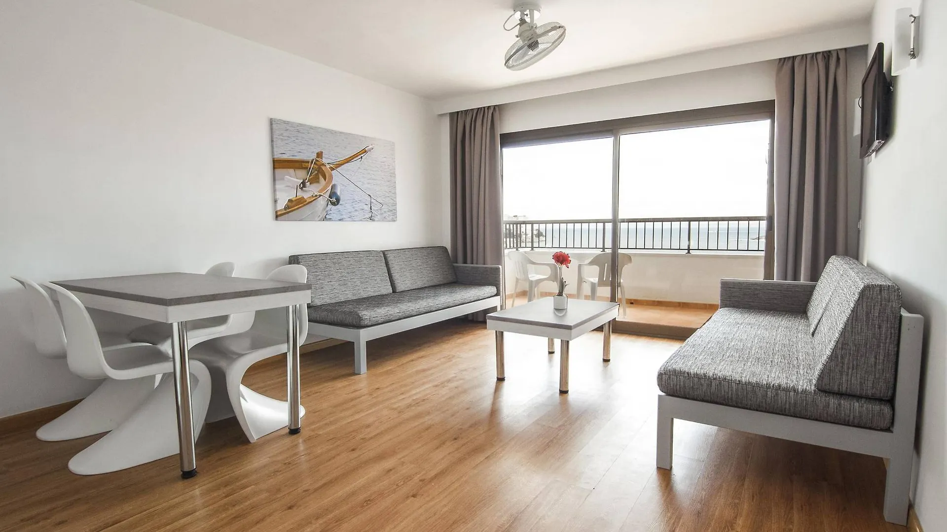 Apartamentos Sol Y Vera Magaluf  2*,